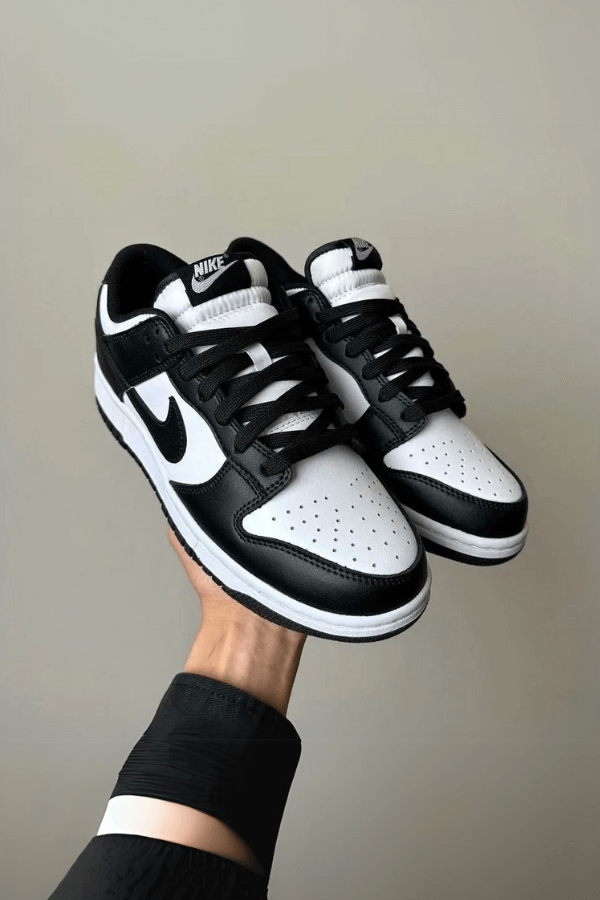 Panda Dunks Low