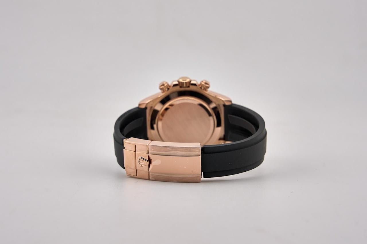 Rolex | Daytona | 116515LN-0017 | Rose gold | 40 mm | Rubber | Black | Automatic