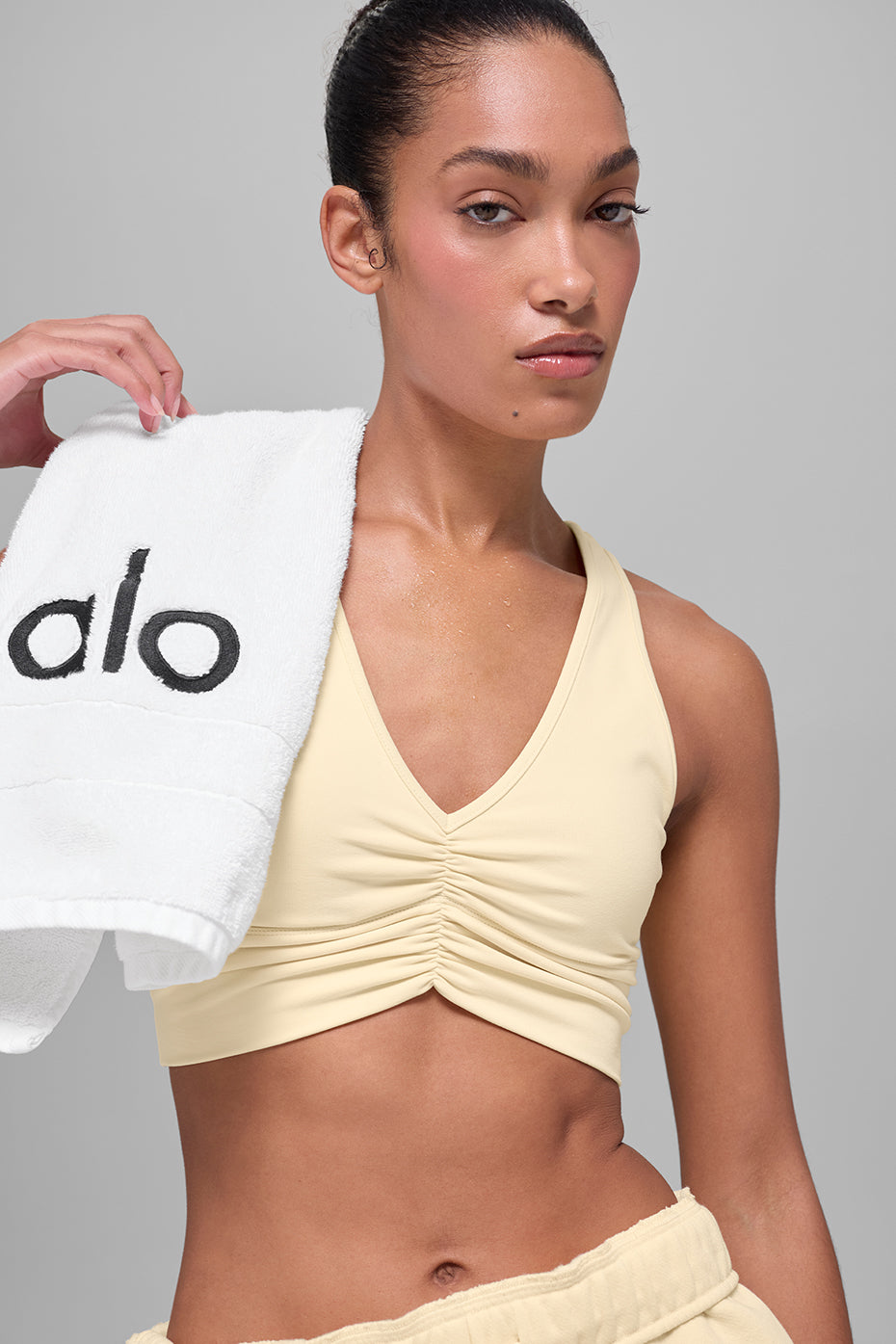 Alo Yoga Wild Thing Bra - Candlelight Yellow