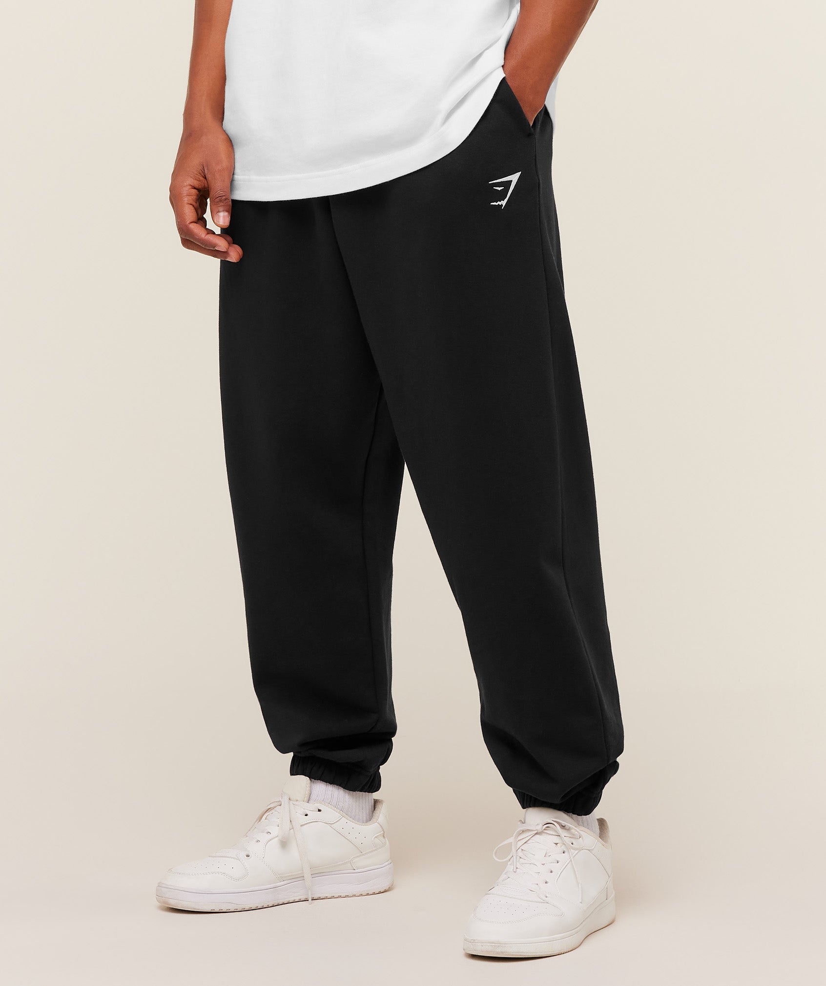 Gymshark Crest Oversized Joggers Gs Black