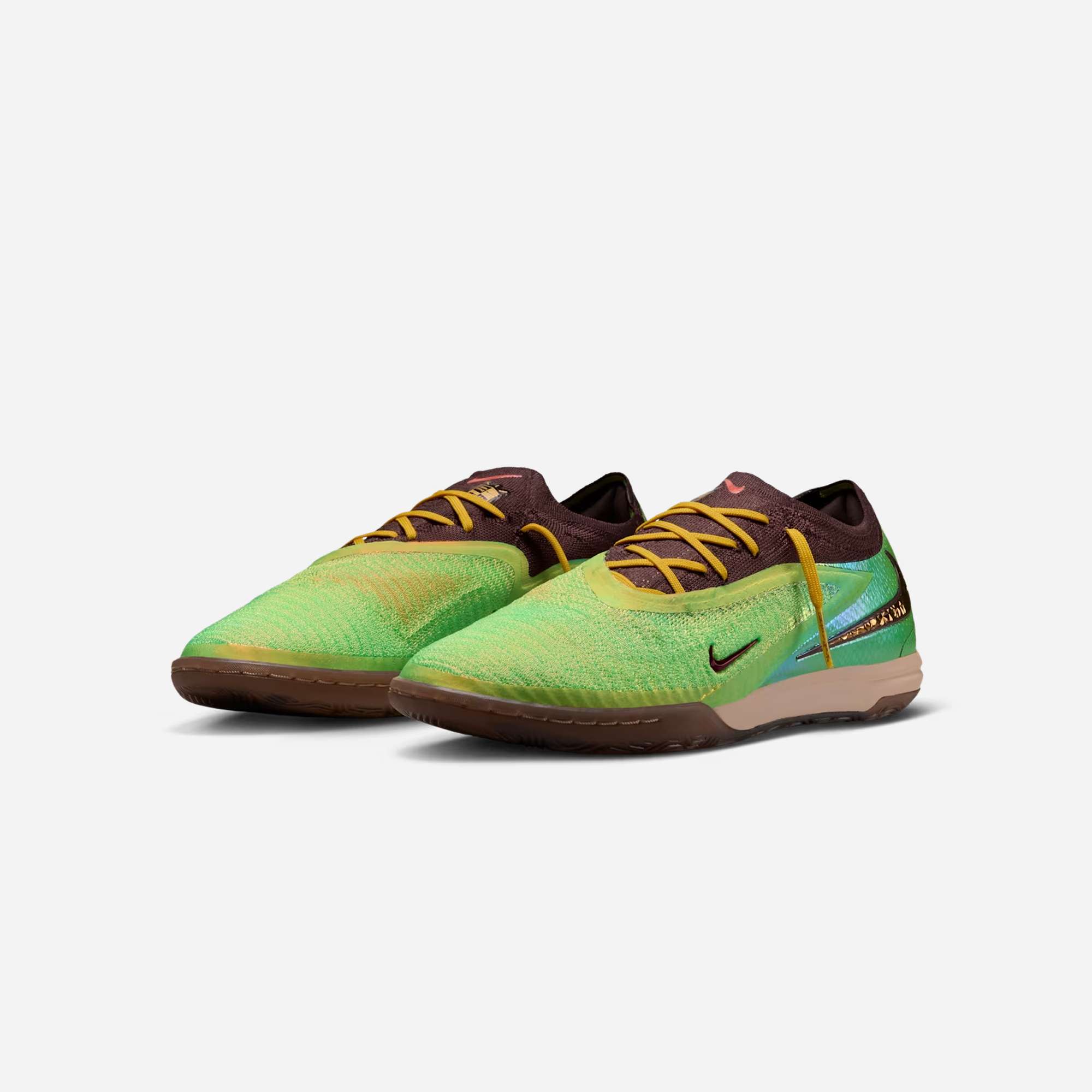 Nike Phantom 6 Low Indoor x Travis Scott Earth and Metallic Gold