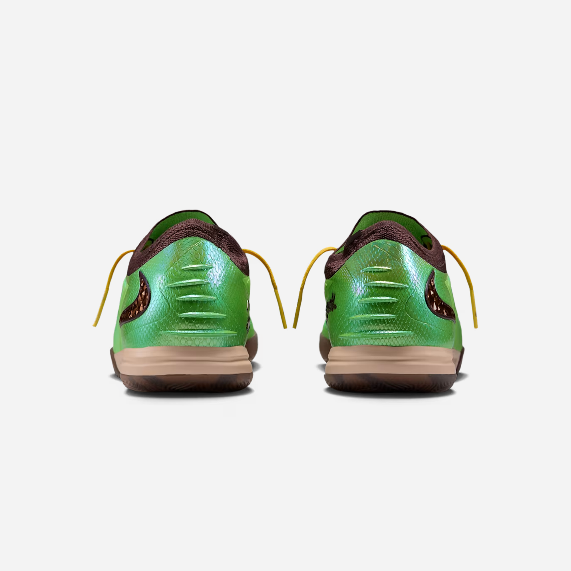 Nike Phantom 6 Low Indoor x Travis Scott Earth and Metallic Gold