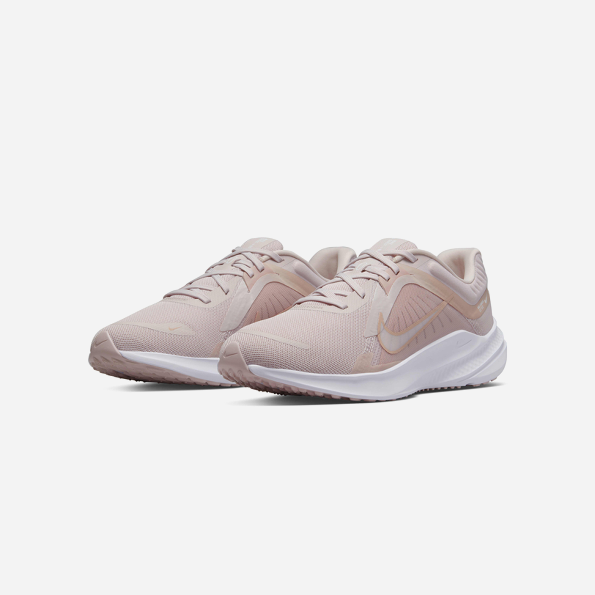 Nike Quest 5 Barely Rose Rose Whisper WMNS