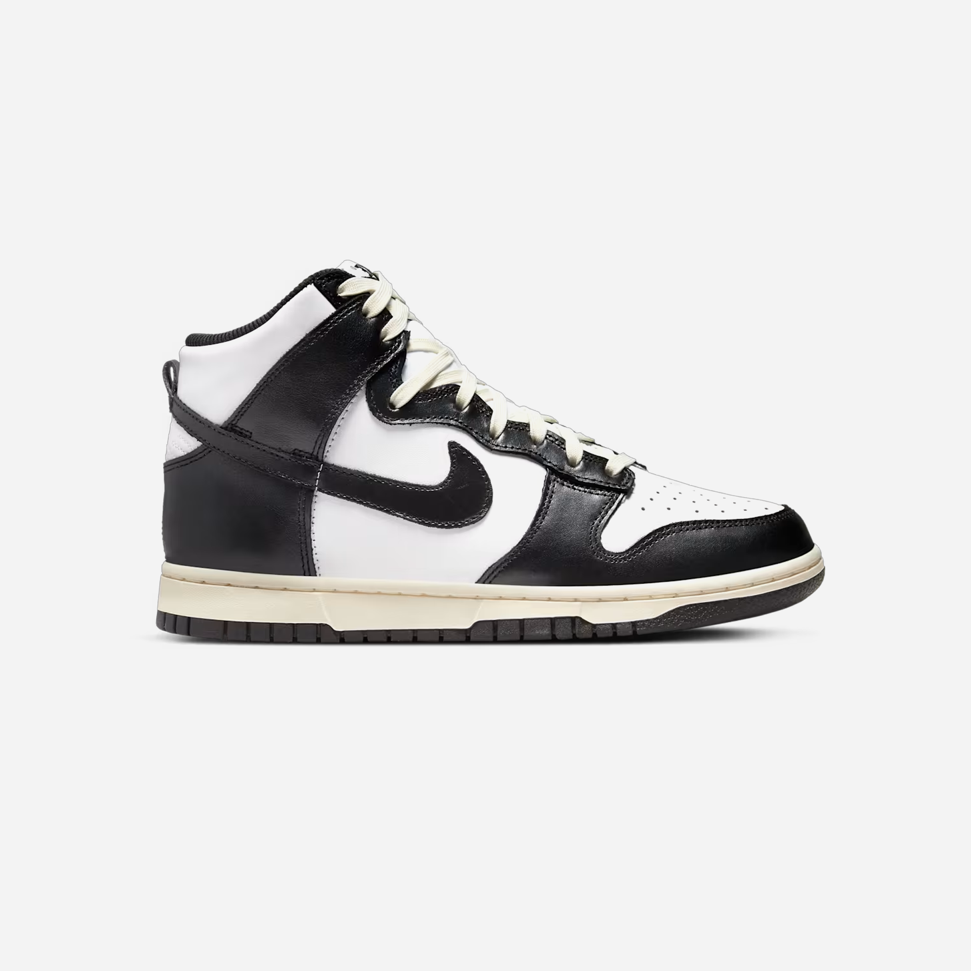Nike Dunk High Vintage Panda