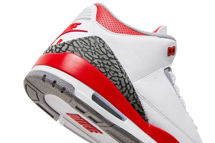Air Jordan 3 Retro Fire Red 2022