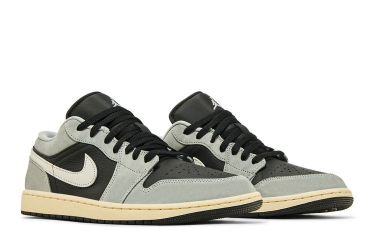 Air Jordan 1 Low Neutral Grey Summit White Price in India