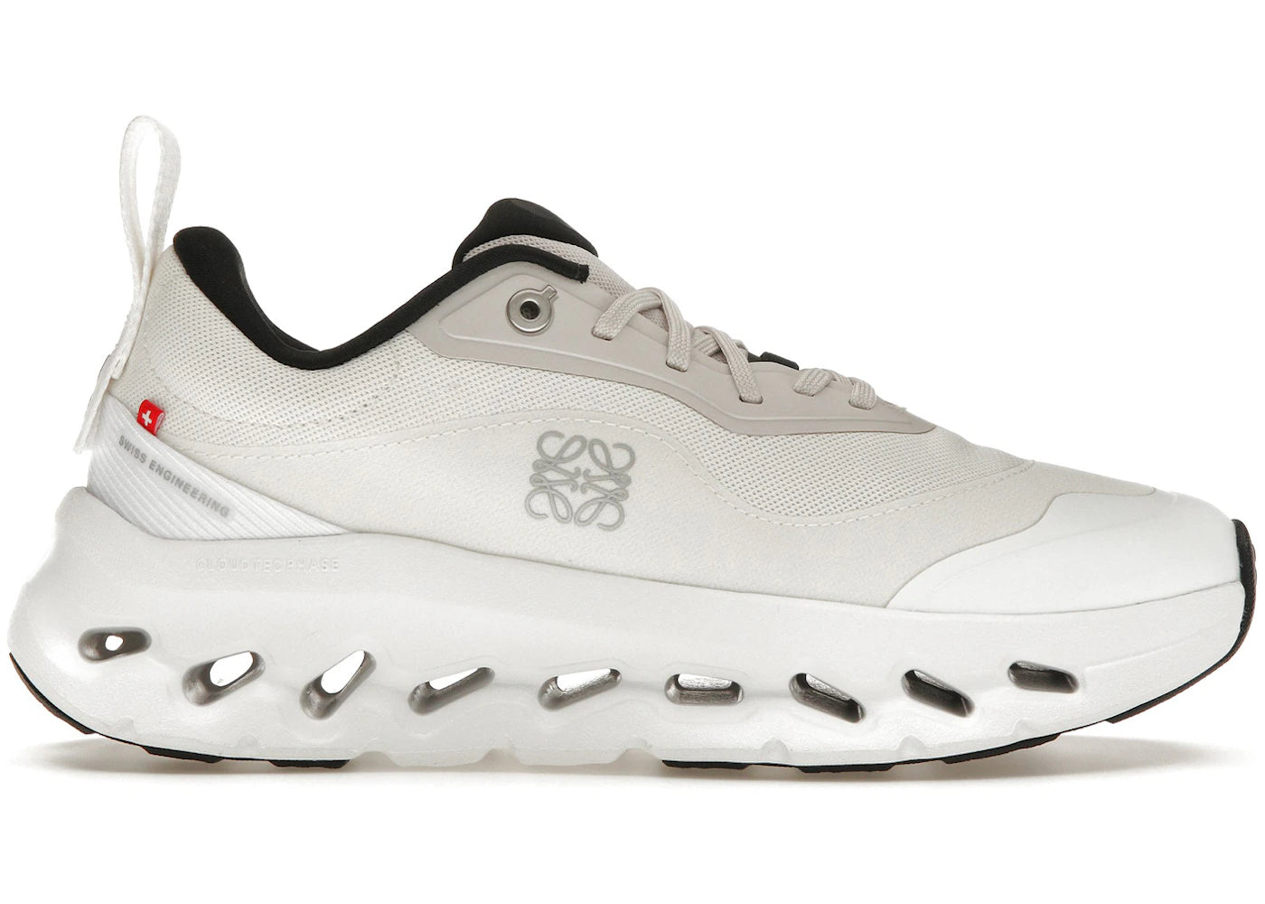 On Running Cloudtilt 2 Loewe Sand White Womens