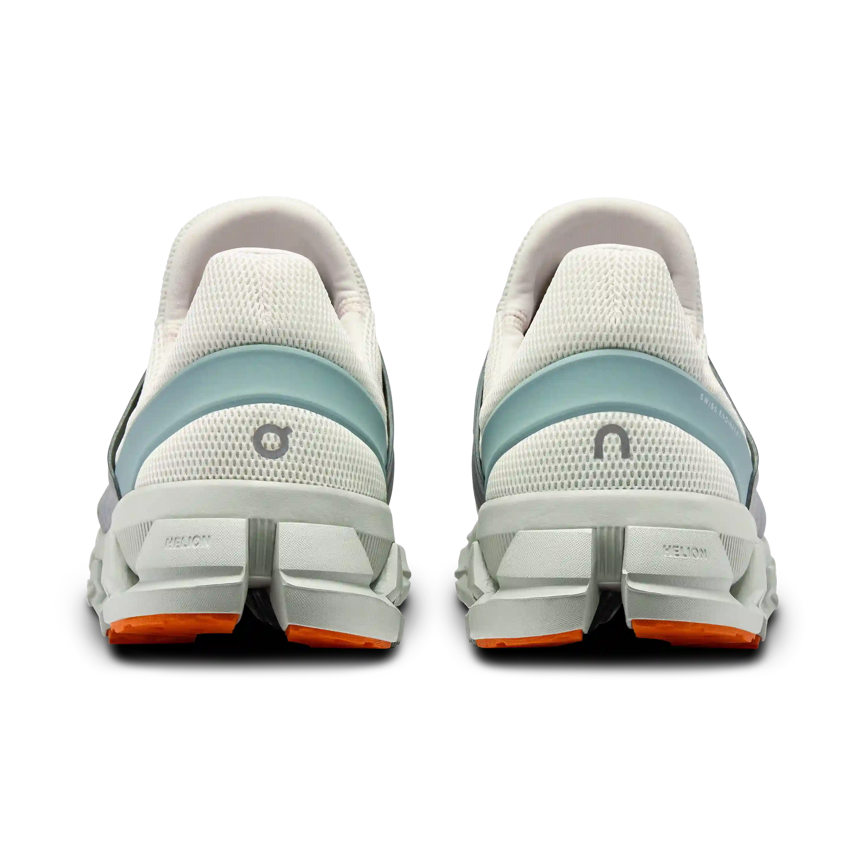 Cloud Swift 3 AD Ivory Mineral On Running