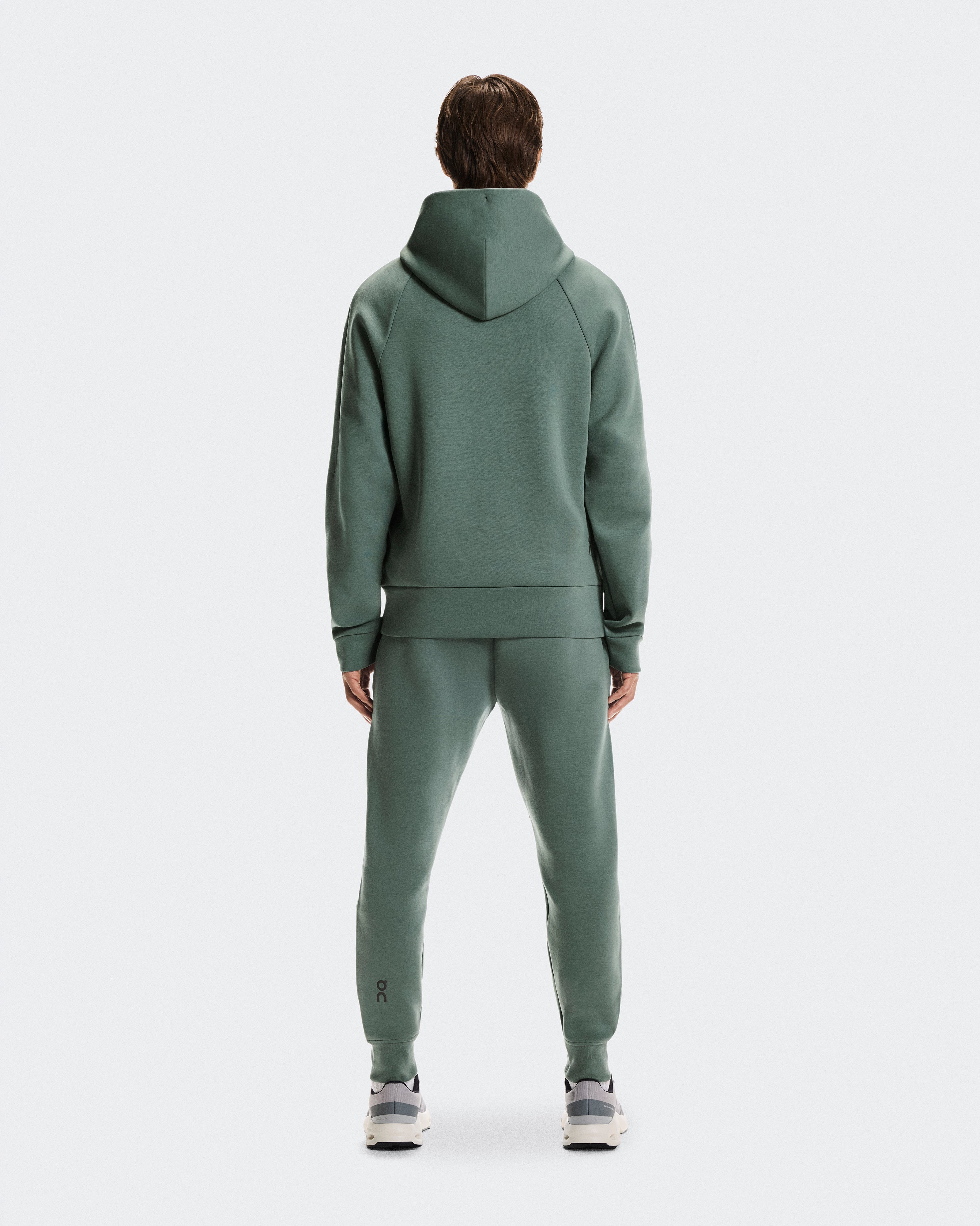Focus Tech Hoodie Olive
