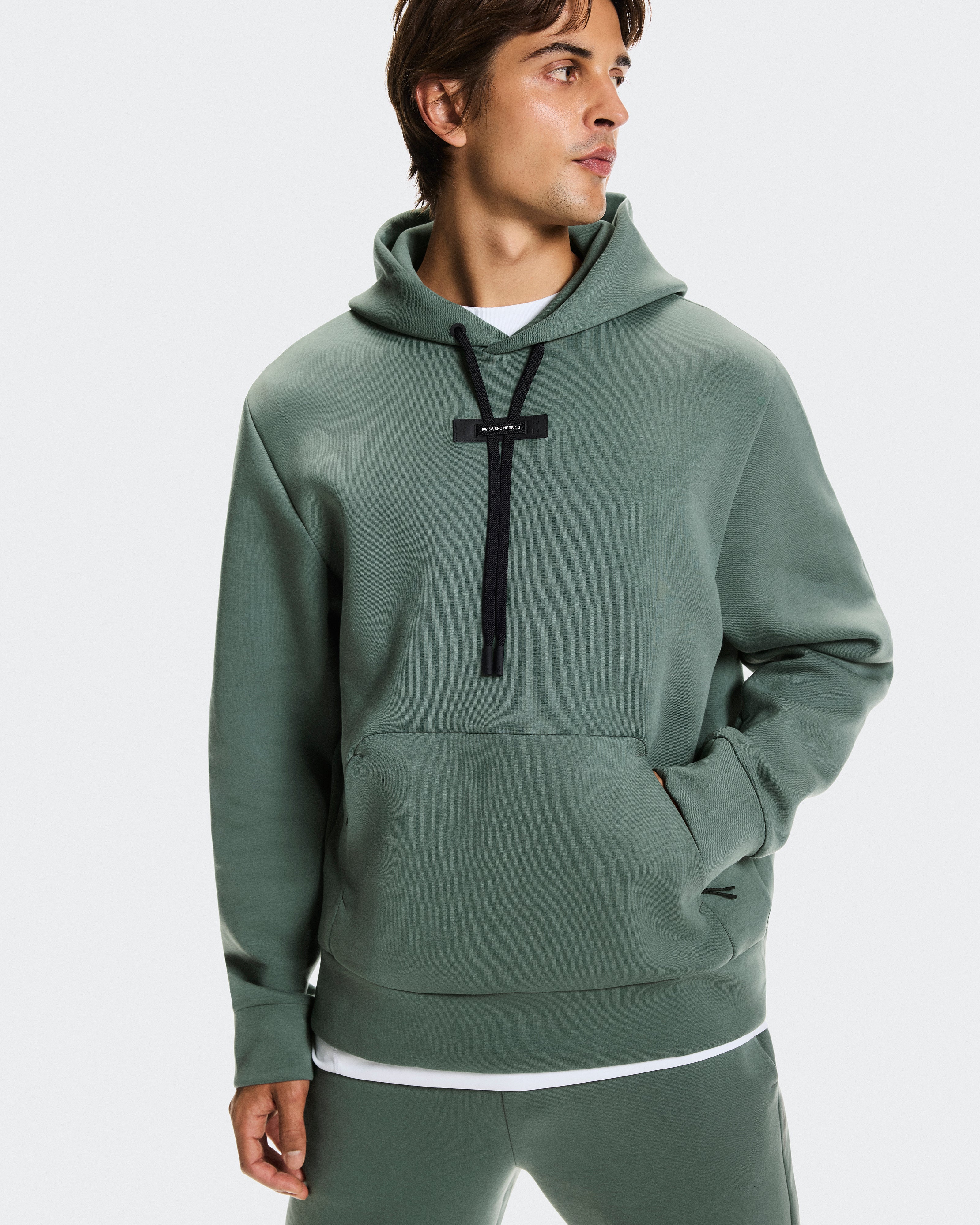 Focus Tech Hoodie Olive