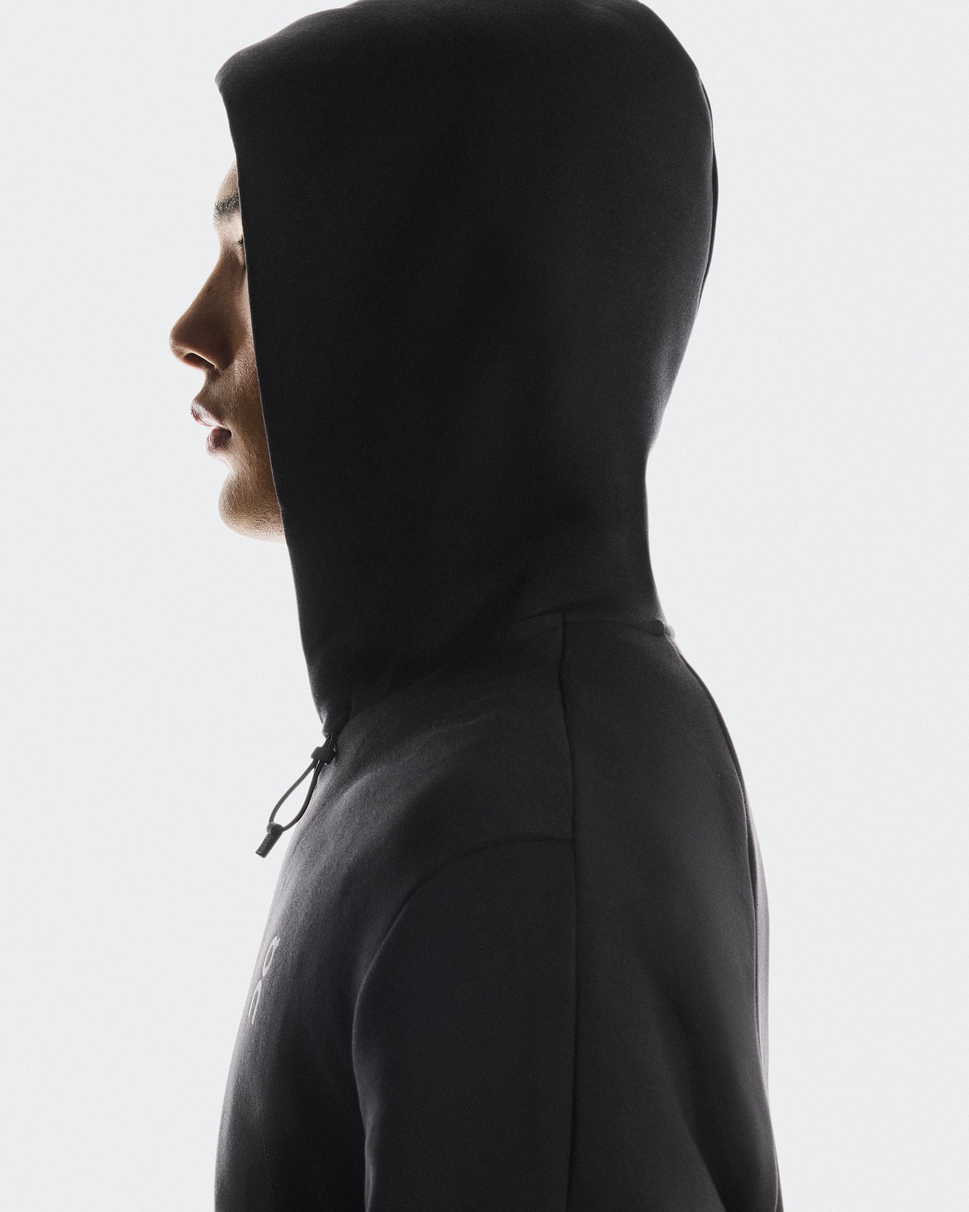 Focus Tech Zip Hoodie Black