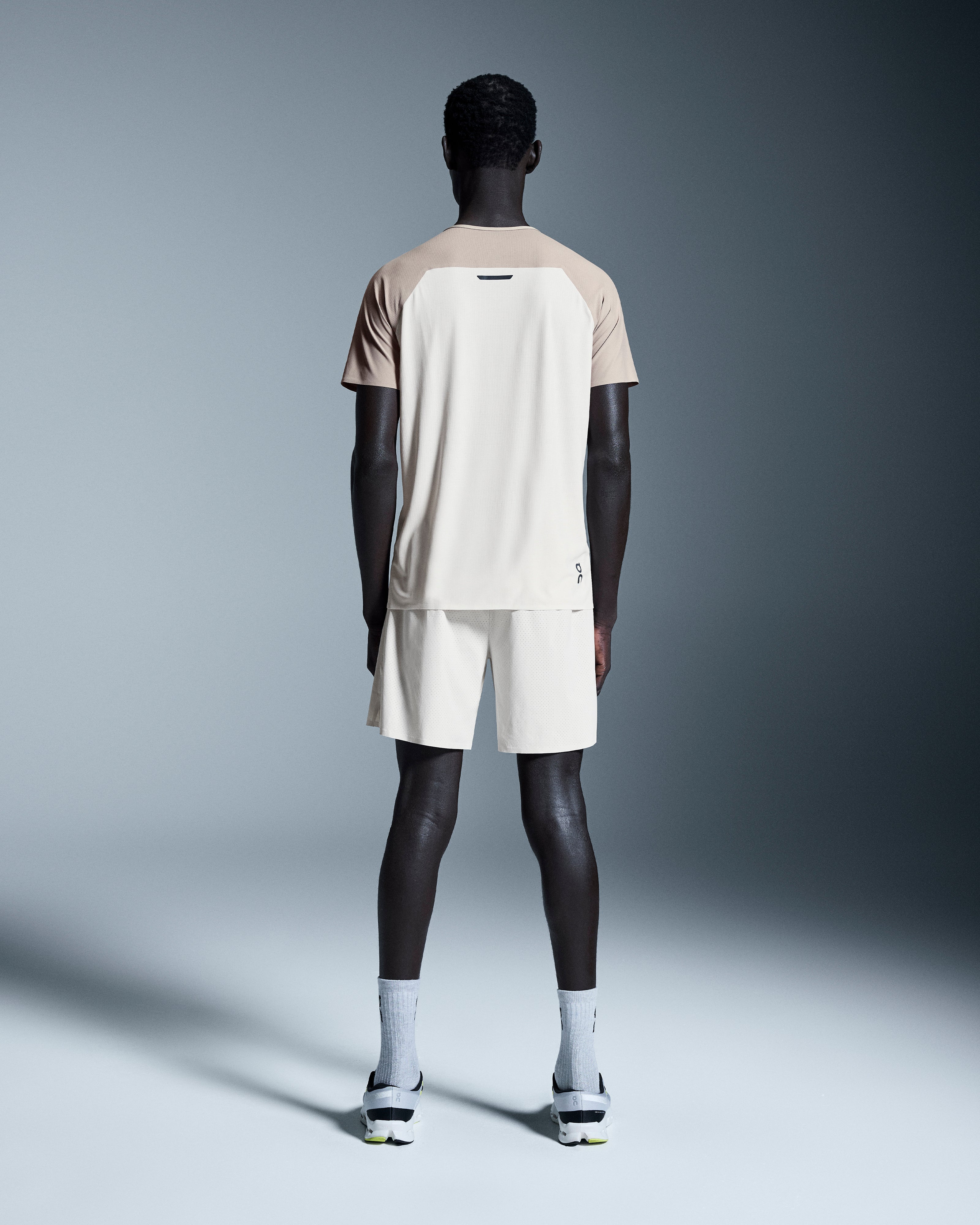 Mens Performance-T Cinder Silver