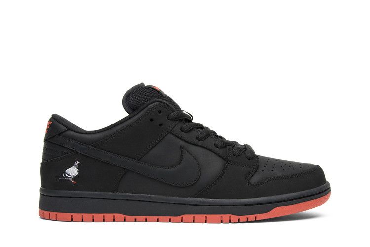 ナイキ Nike SB Dunk Low TRD QS Black Pigeon Nike SB Dunk Low Black Pigeon Price in India | Culture Circle
